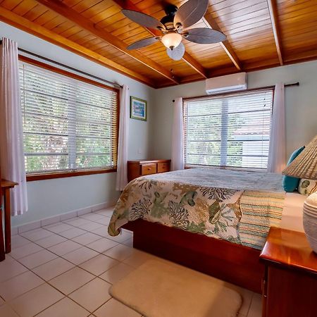 Coral Bay Villas San Pedro  Eksteriør bilde