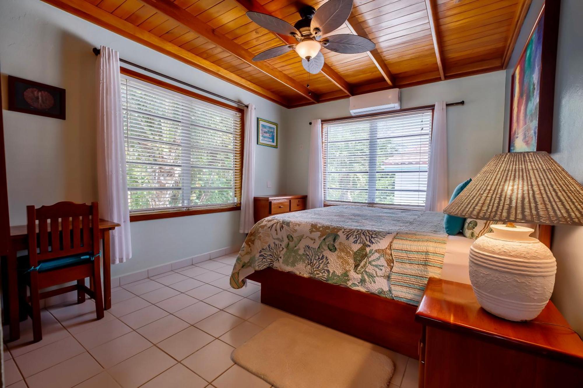 Coral Bay Villas San Pedro  Eksteriør bilde