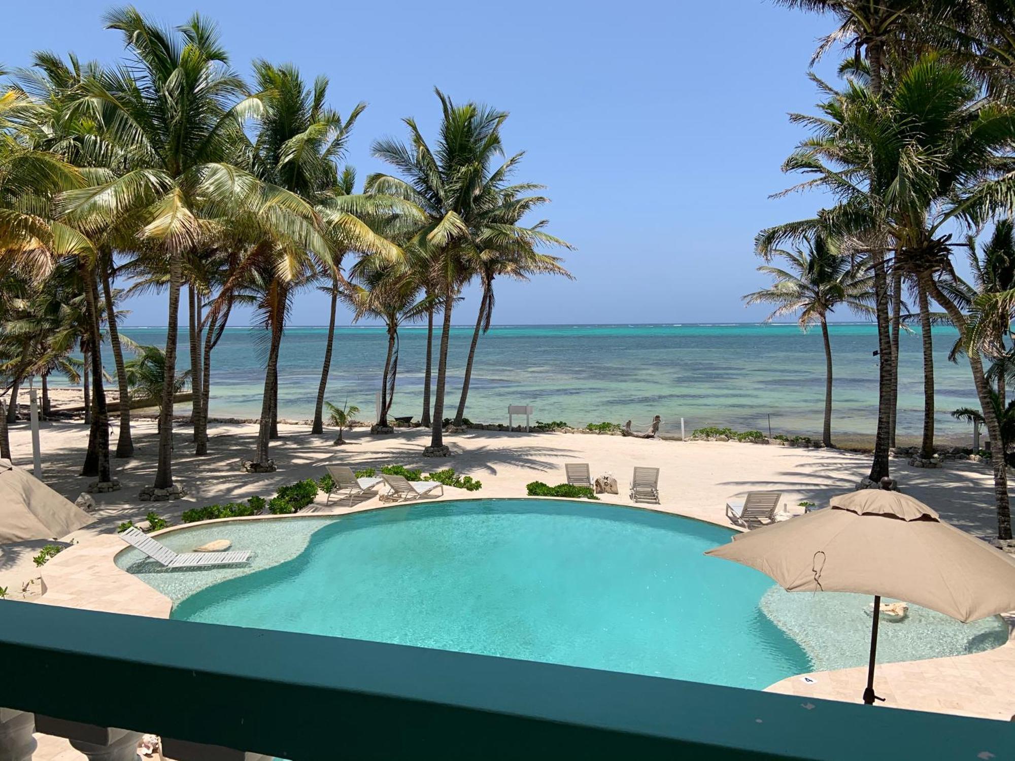 Coral Bay Villas San Pedro  Eksteriør bilde