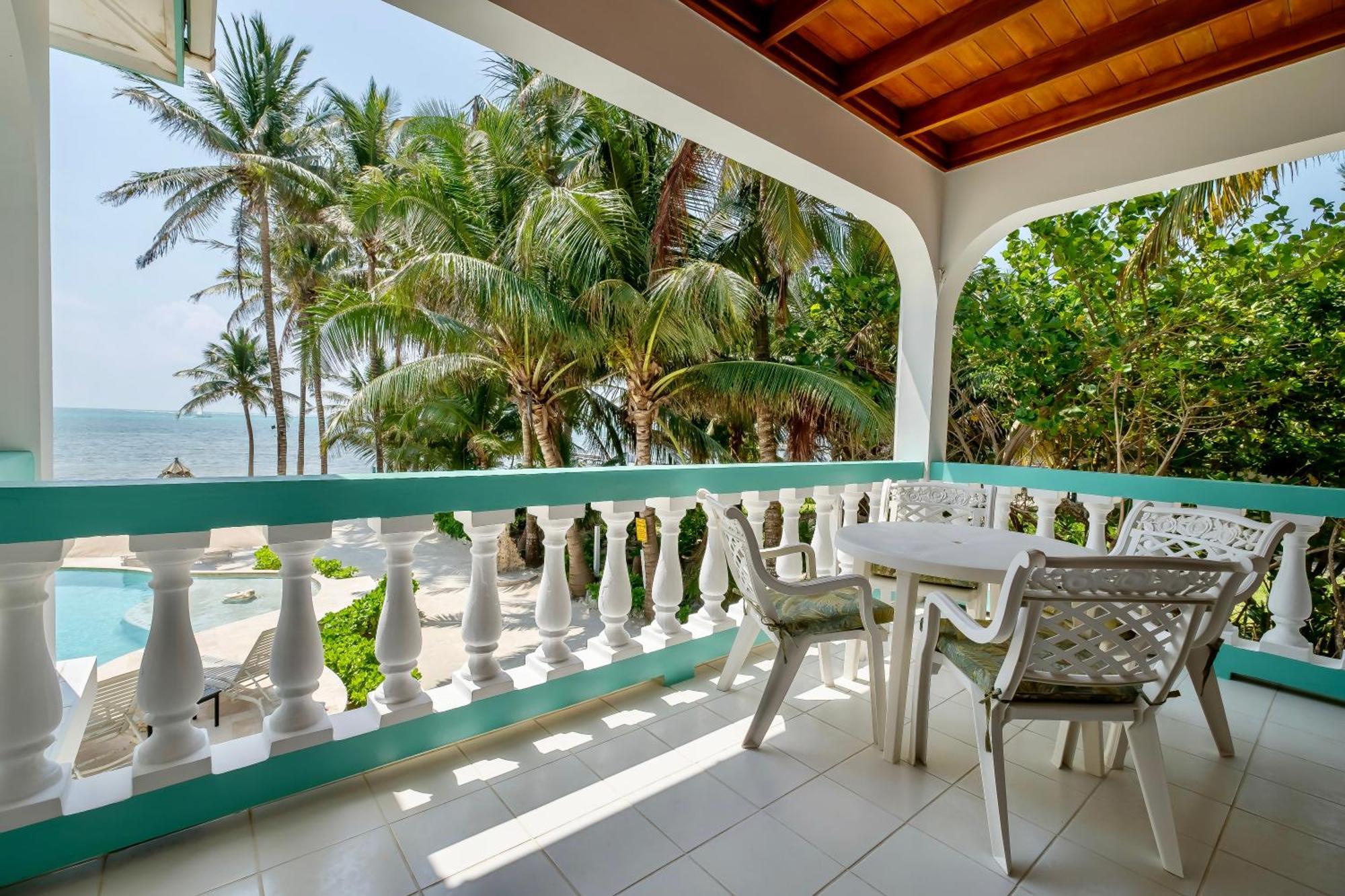 Coral Bay Villas San Pedro  Eksteriør bilde